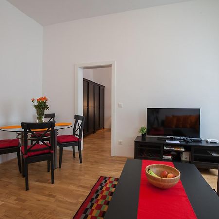Apartment Theresiengasse เวียนนา ภายนอก รูปภาพ