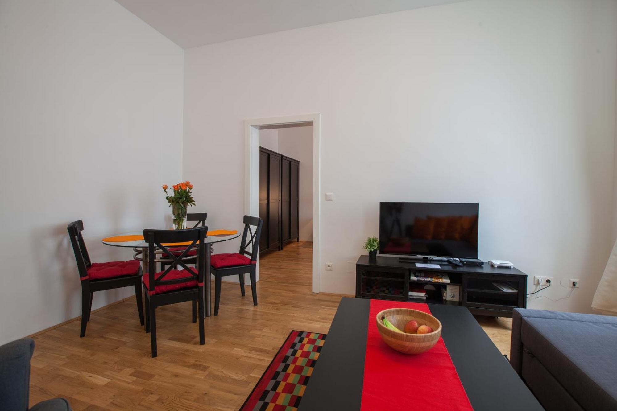 Apartment Theresiengasse เวียนนา ภายนอก รูปภาพ
